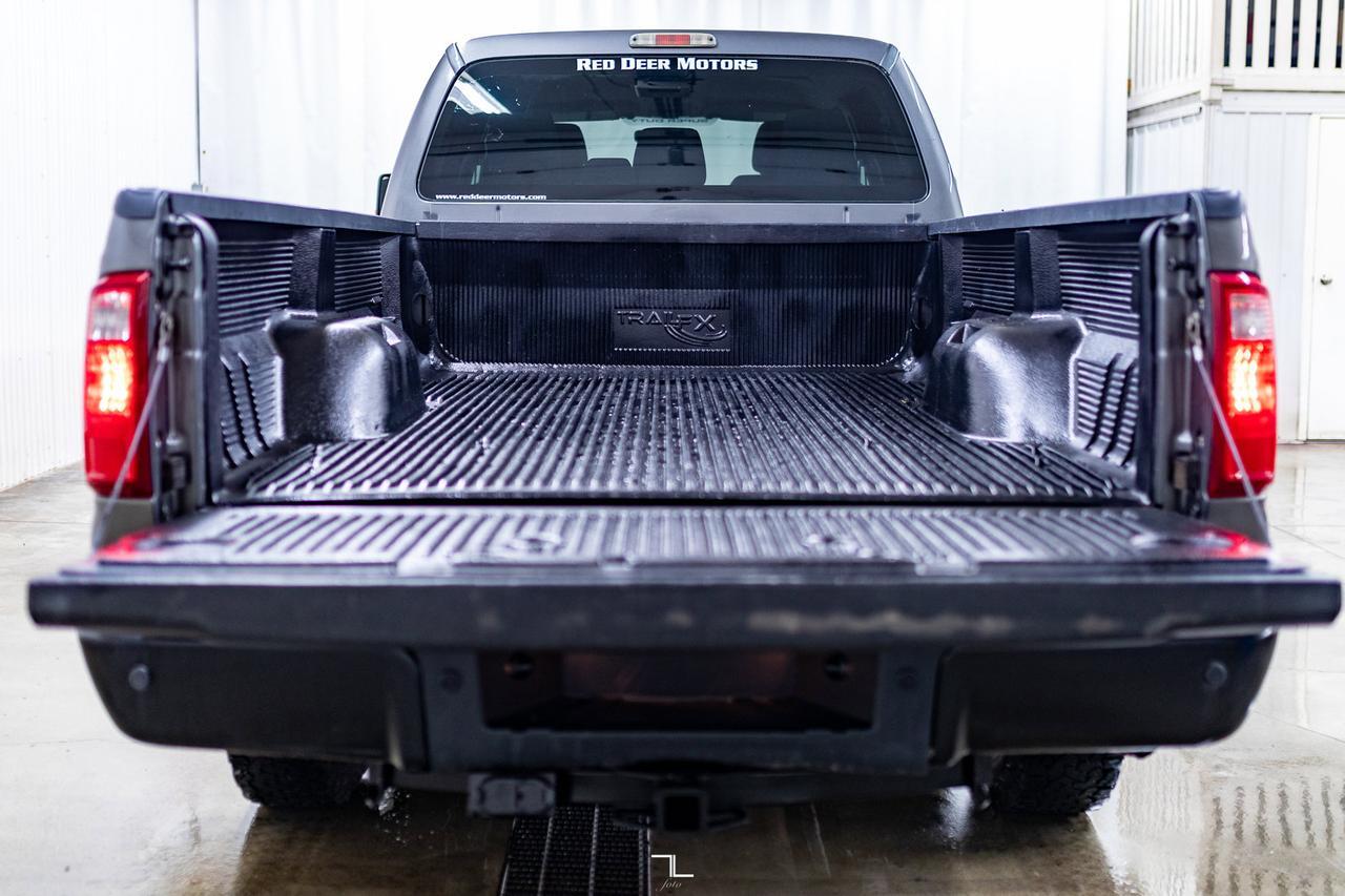 2012 Ford F-250 4x4 Crew Cab XL Longbox Red Deer AB