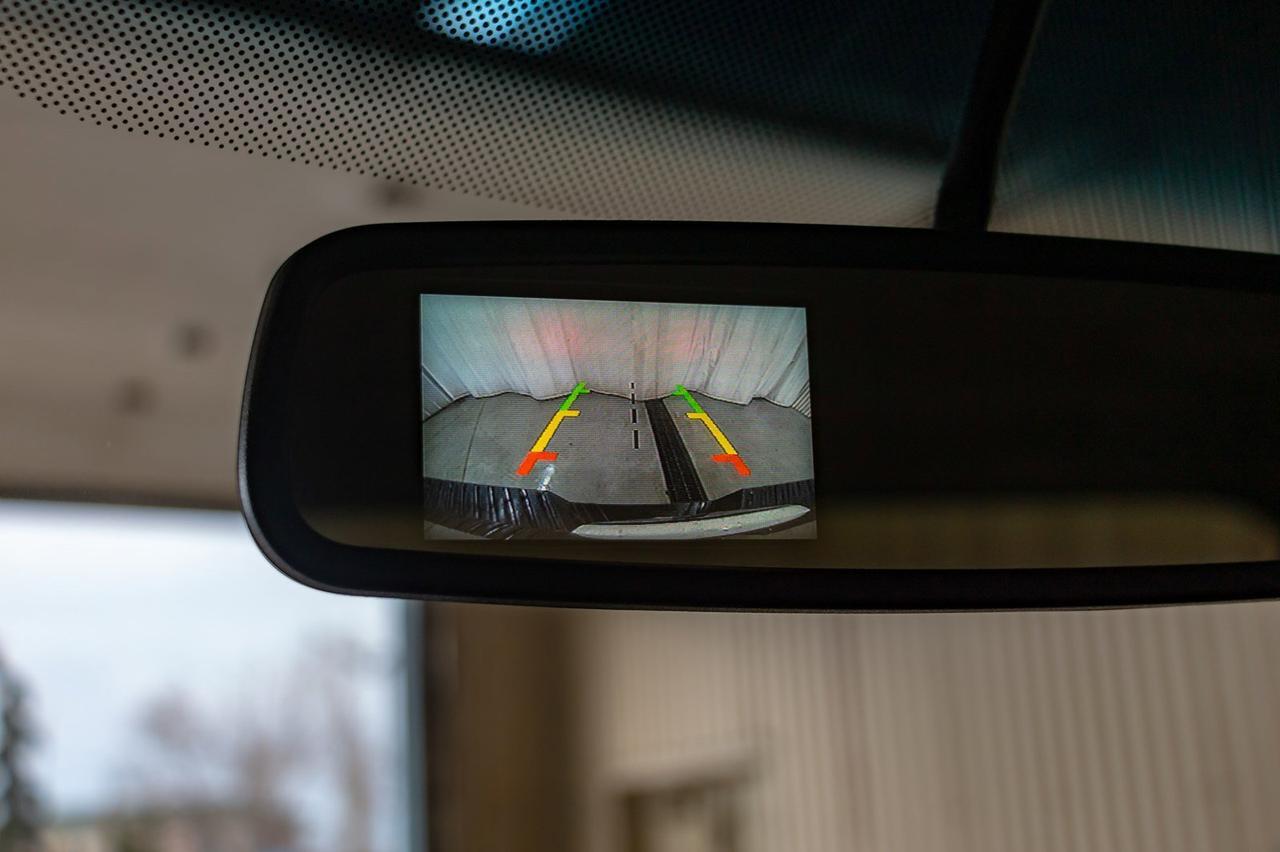 2012 Ford F-250 4x4 Crew Cab XLT FX4 BCam Red Deer AB