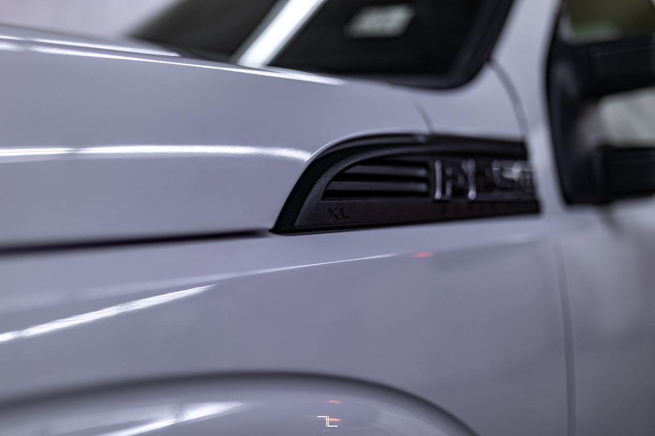 2012 Ford F-250 4x4 Reg Cab XL Longbox Red Deer AB