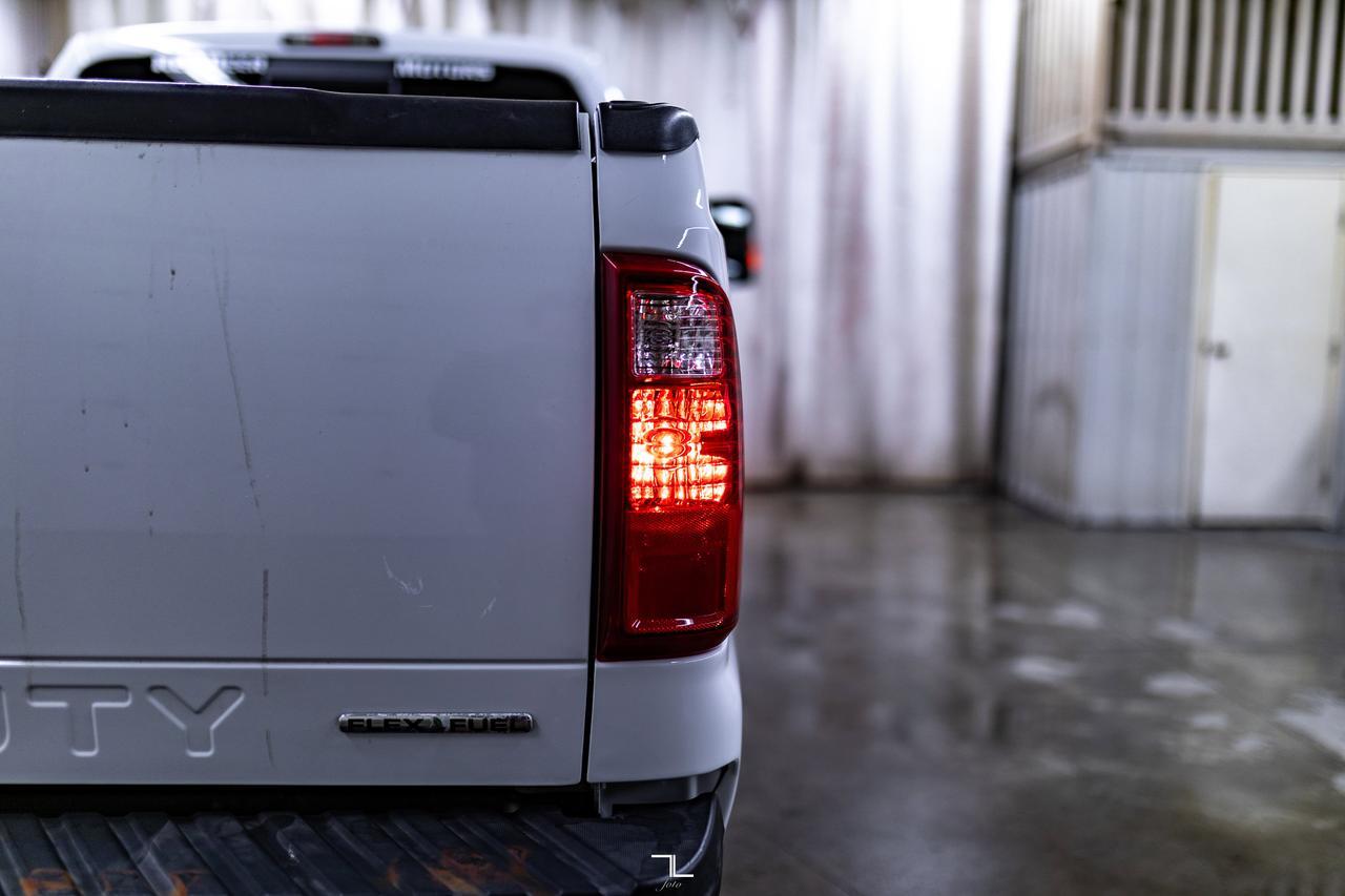 2012 Ford F-250 4x4 Reg Cab XL Longbox Red Deer AB