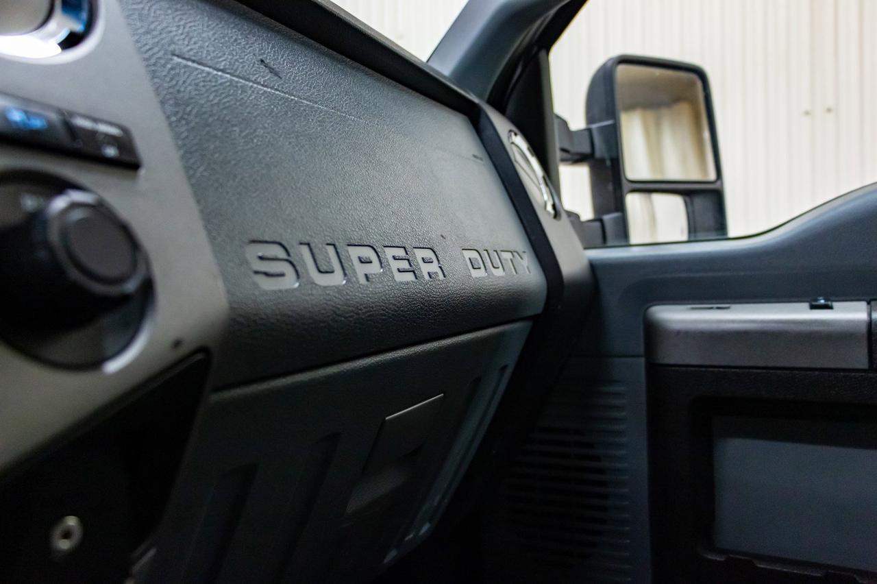 2012 Ford F-250 4x4 Super Cab XLT Red Deer AB