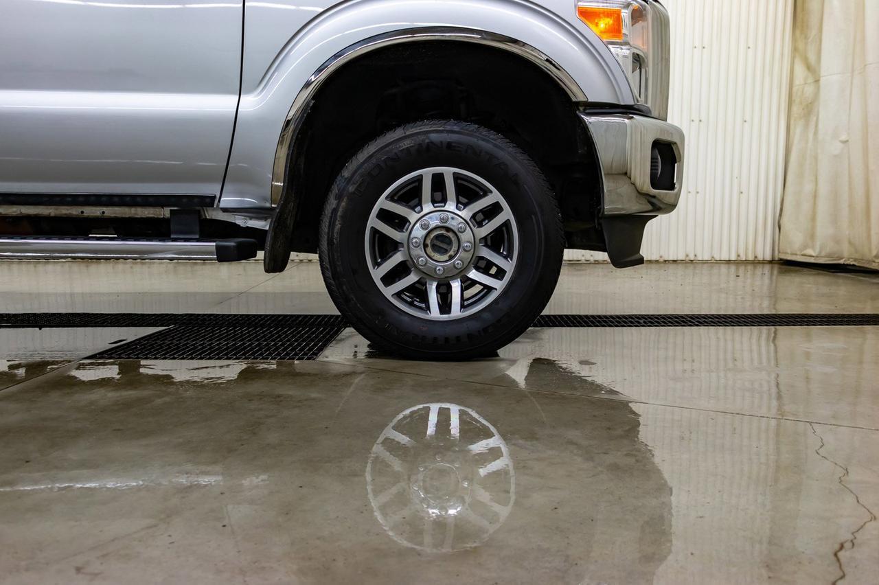 2012 Ford F-250 4x4 Super Cab XLT Red Deer AB