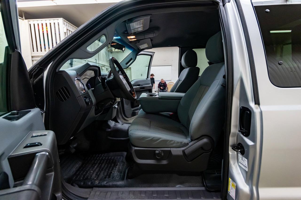 2012 Ford F-250 4x4 Super Cab XLT Red Deer AB