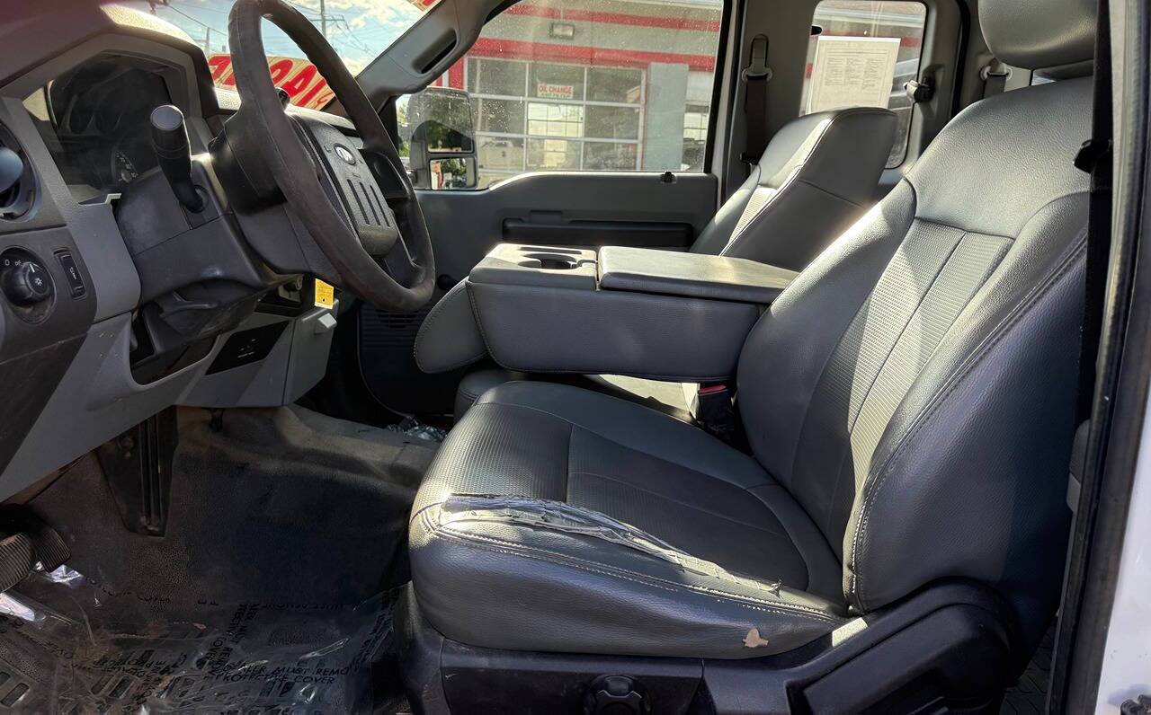 2012 Ford F-250 Super Duty XL 4x4 4dr SuperCab 6.8 ft. SB Pickup Edison NJ