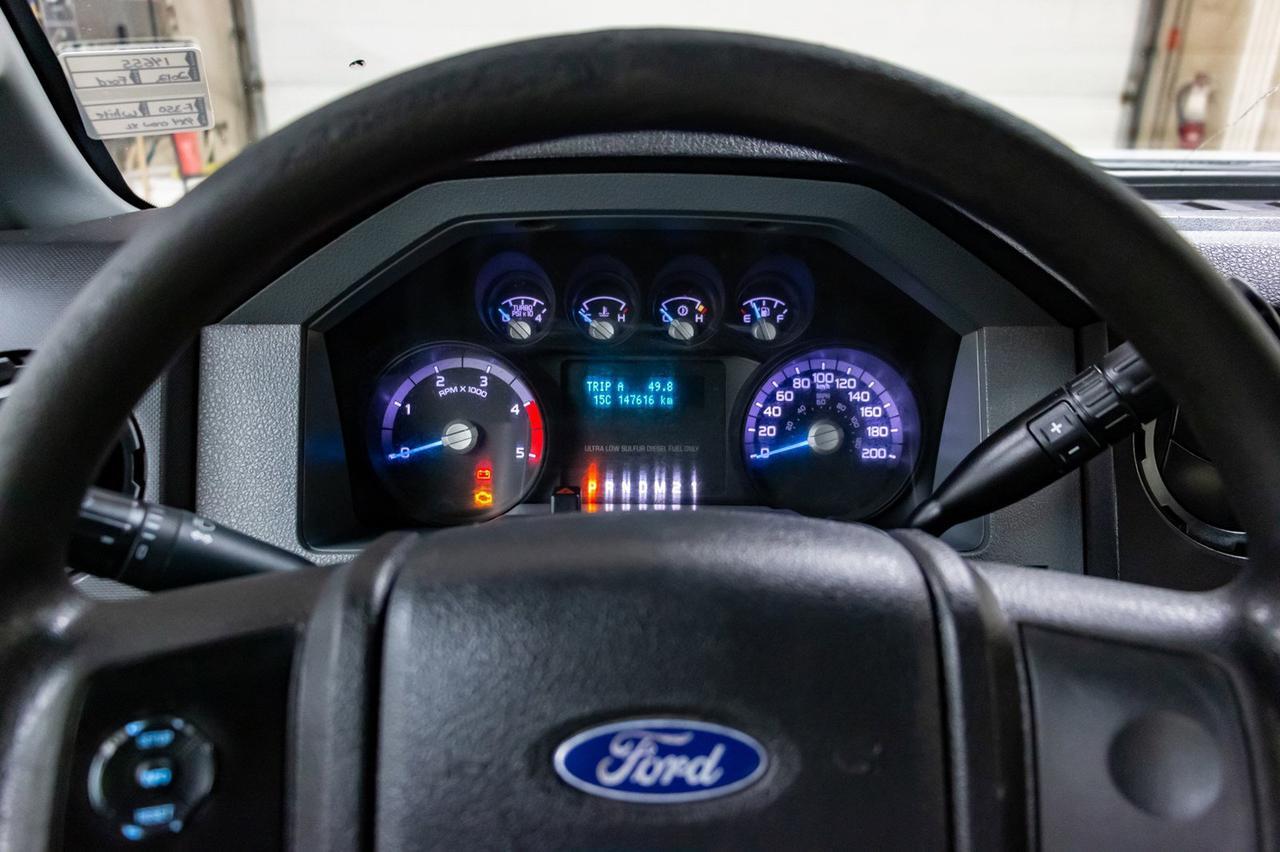 2012 Ford F-350 4x4 Crew Cab XL Diesel Longbox Red Deer AB