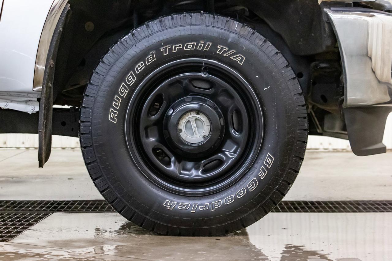 2012 Ford F-350 4x4 Crew Cab XL Diesel Longbox Red Deer AB