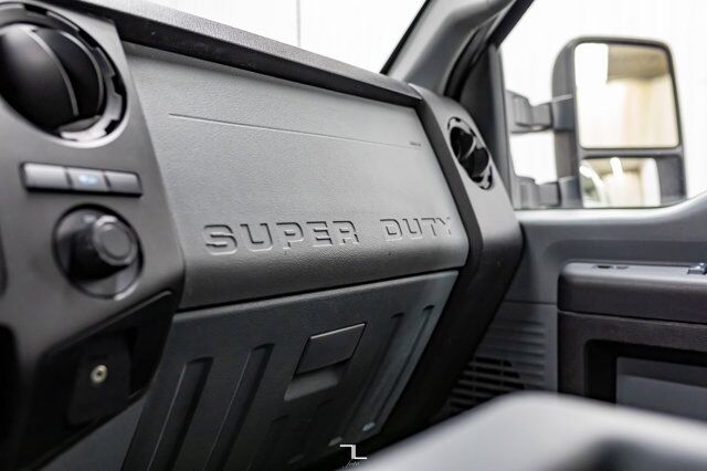 2012 Ford F-350 4x4 Crew Cab XL Longbox Diesel Red Deer AB