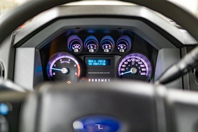 2012 Ford F-350 4x4 Crew Cab XL Longbox Diesel Red Deer AB