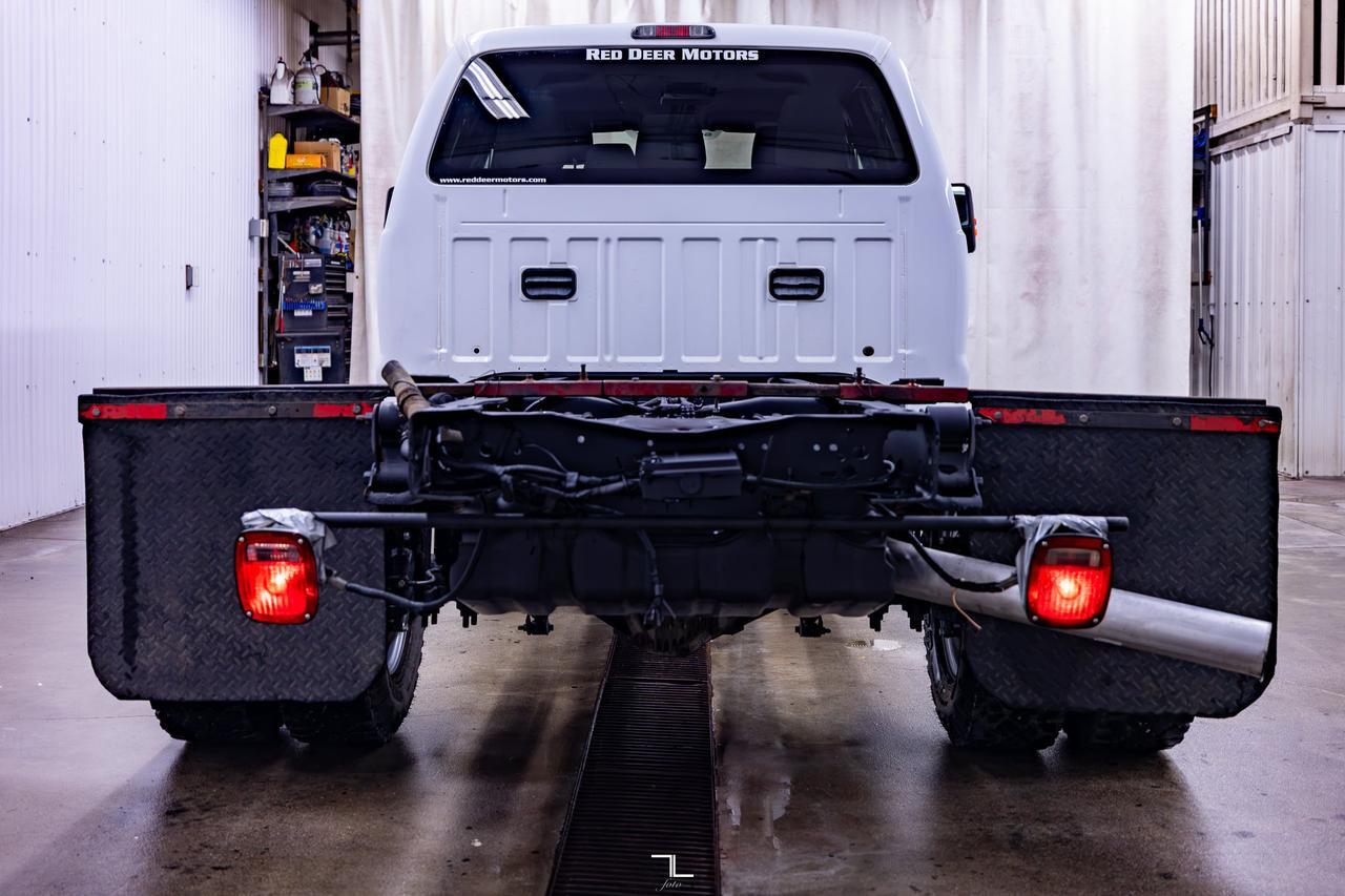 2012 Ford F-350 4x4 Crew Cab XLT Cab & Chassis Diesel Red Deer AB