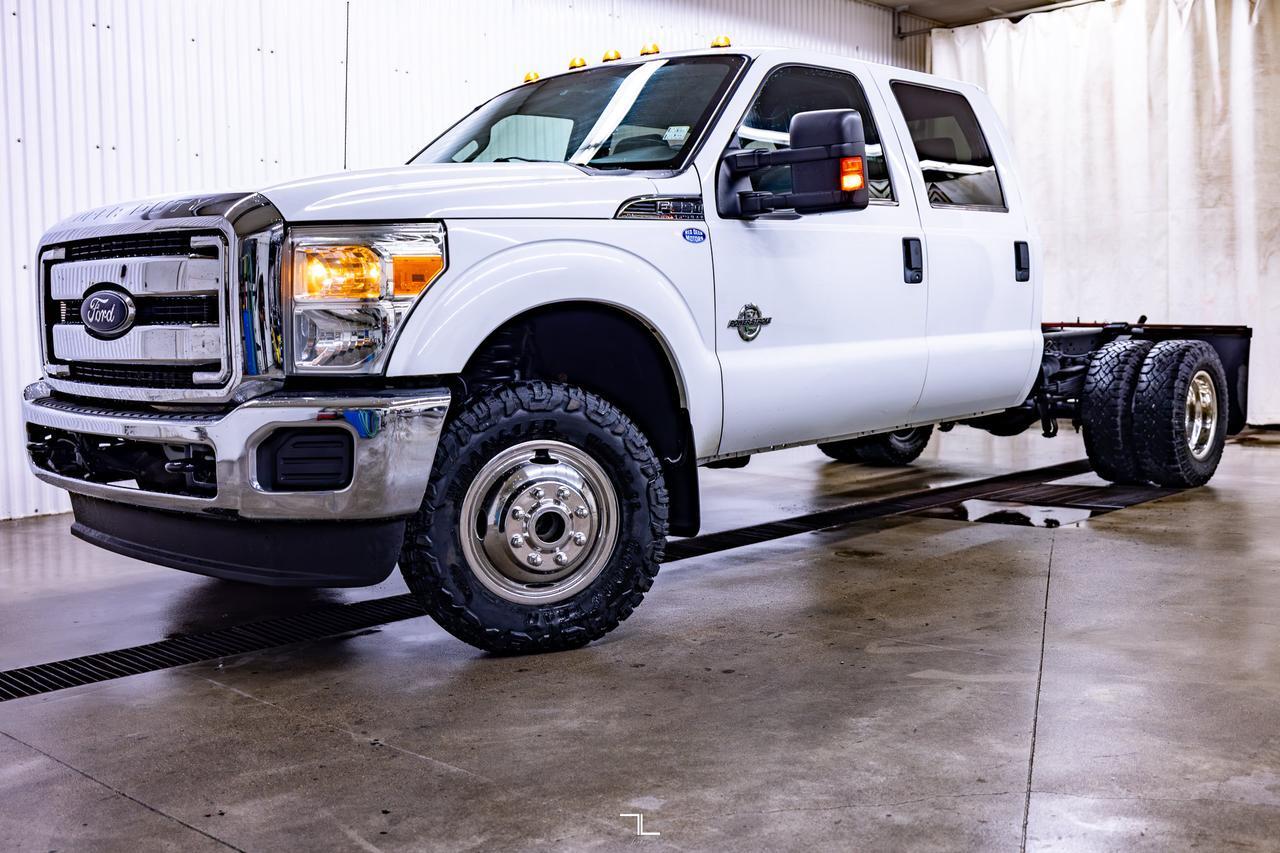 2012 Ford F-350 4x4 Crew Cab XLT Cab & Chassis Diesel Red Deer AB