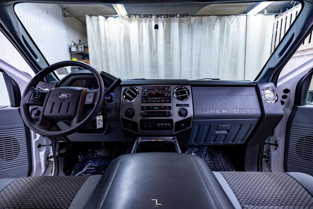2012 Ford F-350 4x4 Crew Cab XLT Deck Diesel Red Deer AB