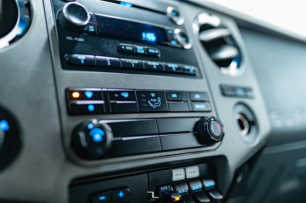 2012 Ford F-350 4x4 Crew Cab XLT Deck Dually Red Deer AB