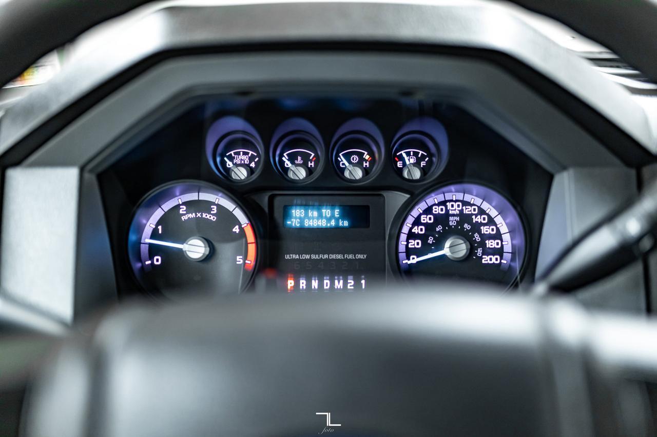 2012 Ford F-350 4x4 Crew Cab XLT FX4 Mechanics Box Diesel VMAC Red Deer AB