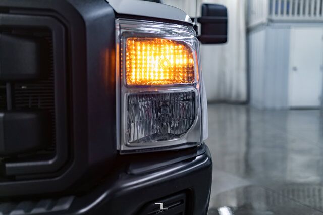 2012 Ford F-350 4x4 Crew Cab XLT FX4 Mechanics Box Diesel VMAC Red Deer AB