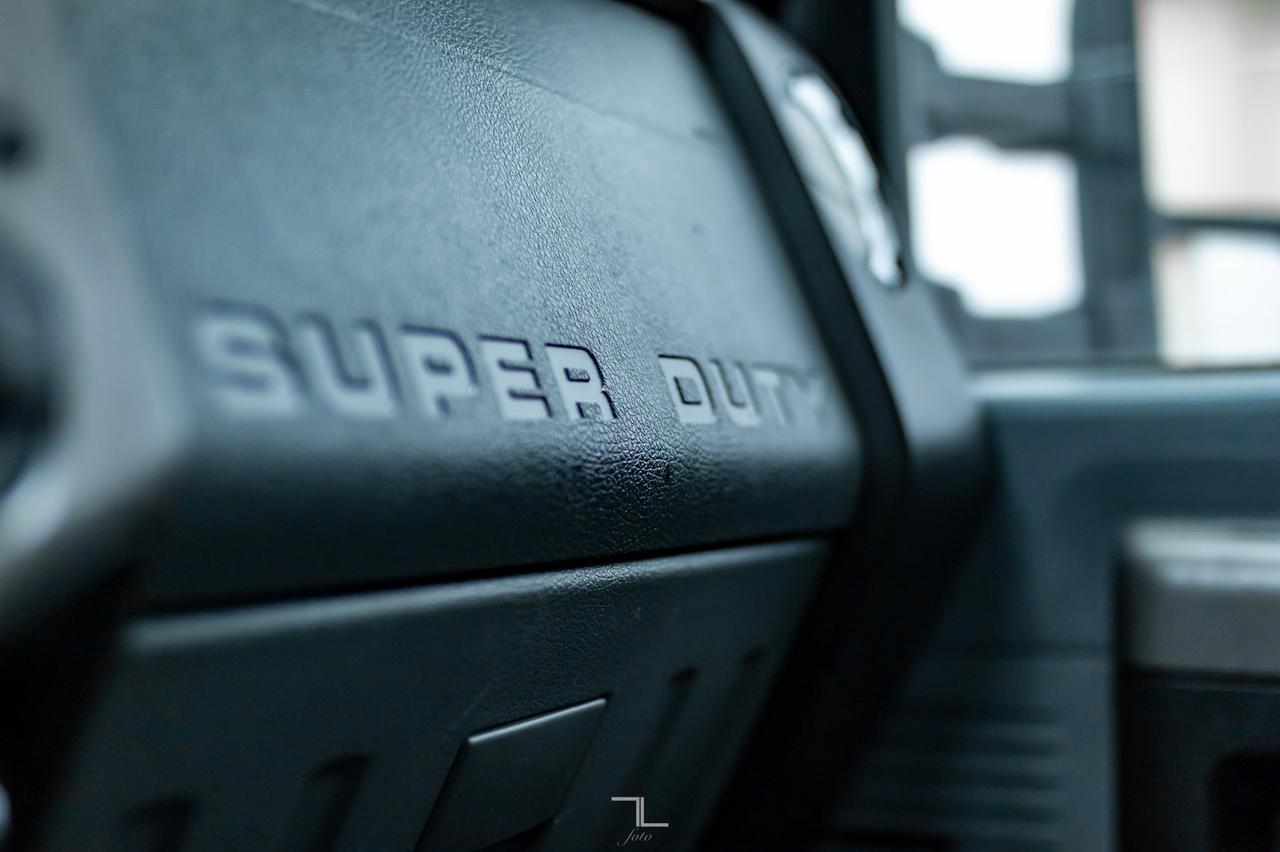 2012 Ford F-350 4x4 Reg Cab XLT Dually Deck Red Deer AB