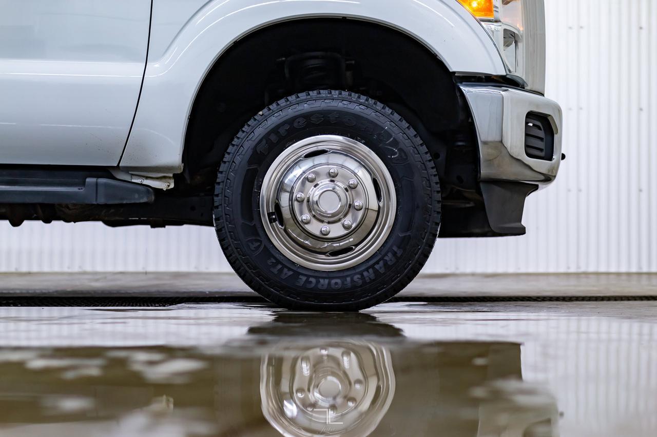 2012 Ford F-350 4x4 Reg Cab XLT Dually Deck Red Deer AB