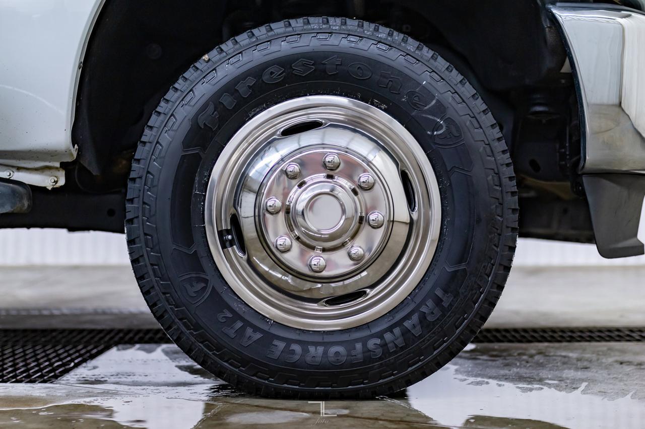 2012 Ford F-350 4x4 Reg Cab XLT Dually Deck Red Deer AB