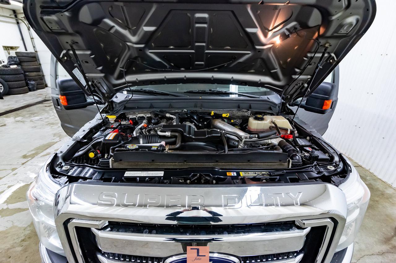 2012 Ford F-350 4x4 Super Cab Lariat FX4 Diesel Leather BCam Red Deer AB