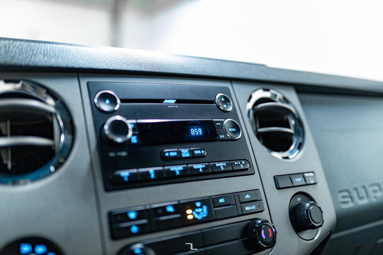 2012 Ford F-350 4x4 Super Cab XLT Dually Red Deer AB