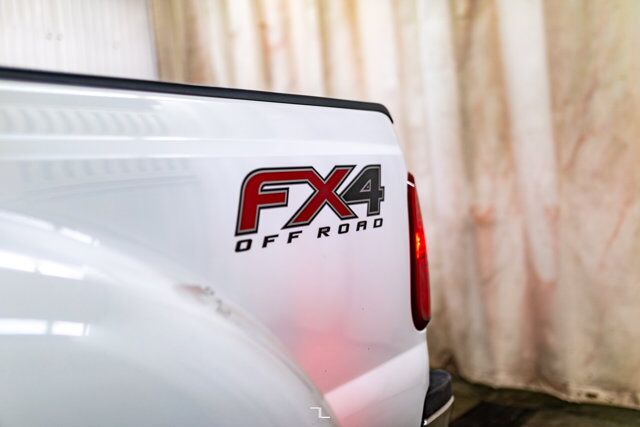 2012 Ford F-350 4x4 Super Cab XLT Dually Red Deer AB