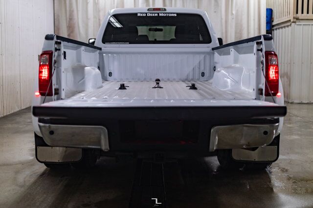 2012 Ford F-350 4x4 Super Cab XLT Dually Red Deer AB