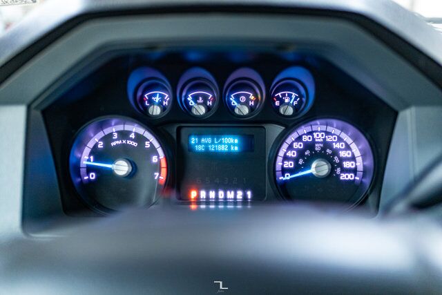 2012 Ford F-350 4x4 Super Cab XLT Dually Red Deer AB