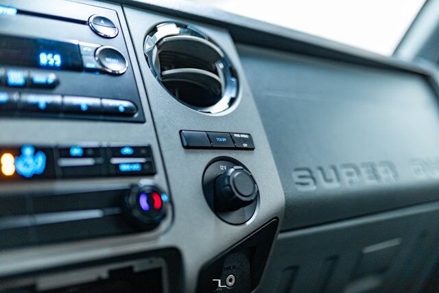 2012 Ford F-350 4x4 Super Cab XLT Dually Red Deer AB