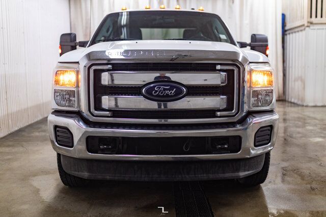 2012 Ford F-350 4x4 Super Cab XLT Dually Red Deer AB