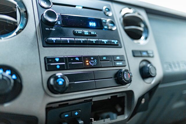 2012 Ford F-350 4x4 Super Cab XLT Dually Red Deer AB