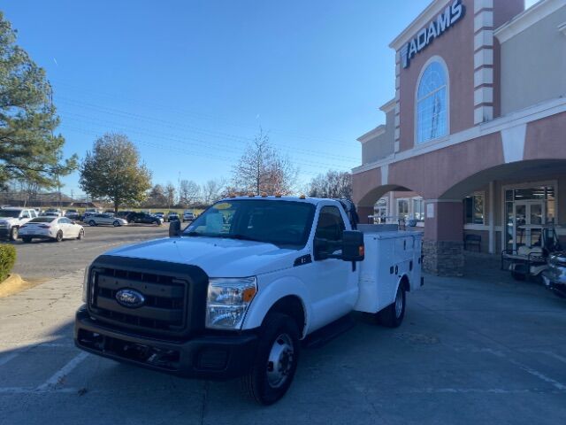 2012 Ford F-350 Chassis XL Regular Cab DRW Charlotte NC