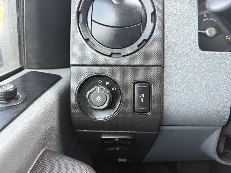 2012 Ford F-350 DRW Utility w/ Lift Gate XL Collinsville OK