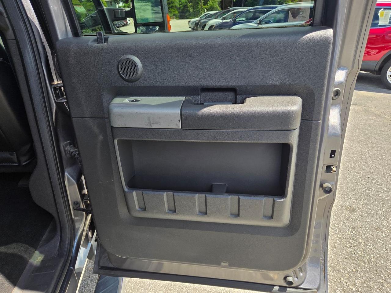 2012 Ford F-350 SD Lariat Crew Cab 4WD Charlton MA