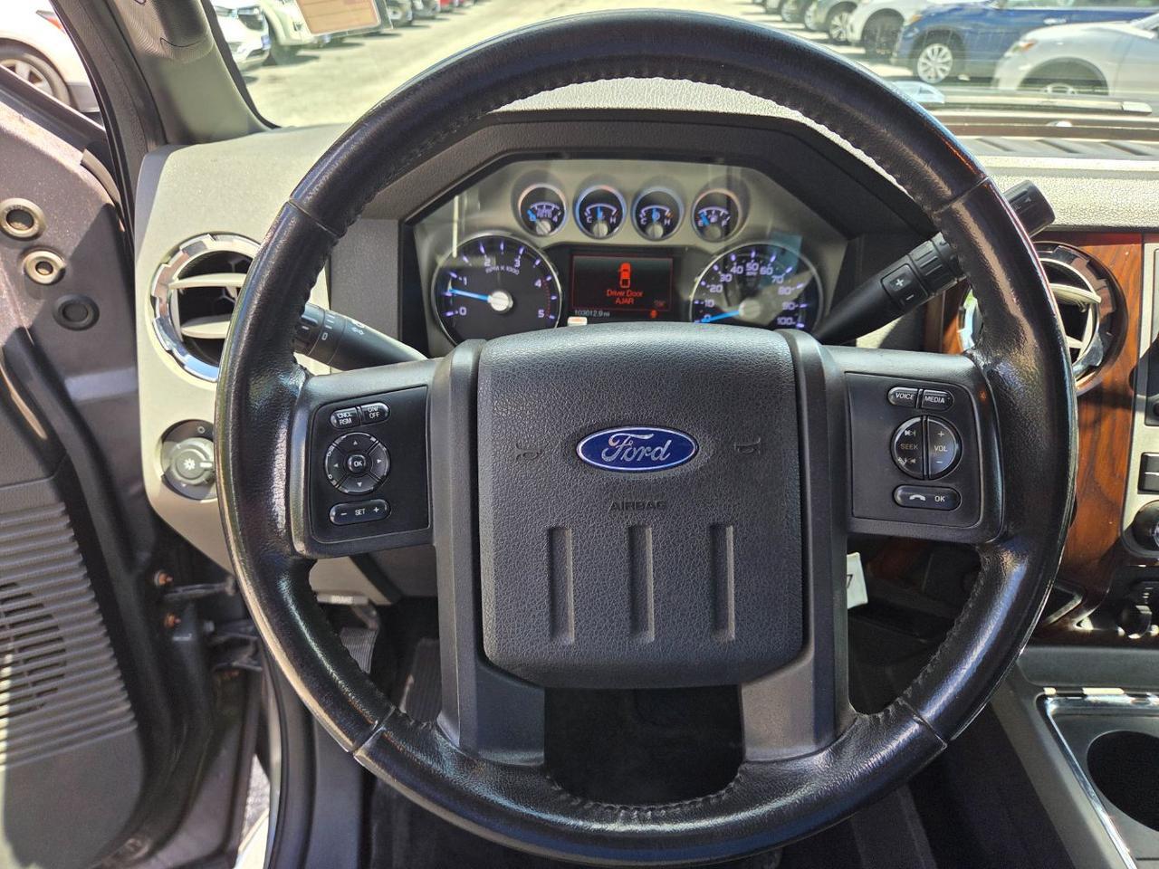 2012 Ford F-350 SD Lariat Crew Cab 4WD Charlton MA