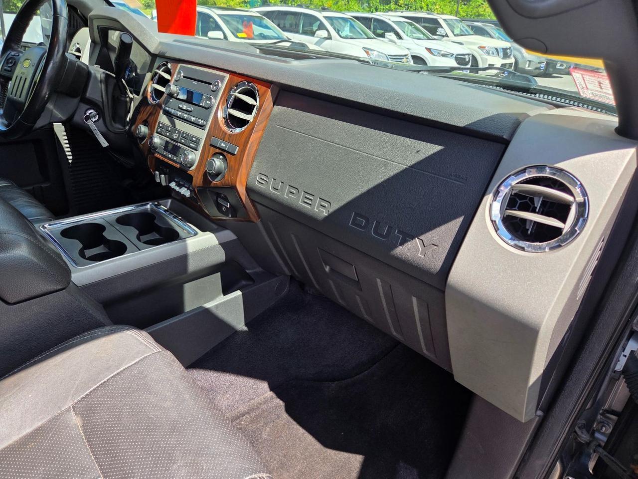 2012 Ford F-350 SD Lariat Crew Cab 4WD Charlton MA