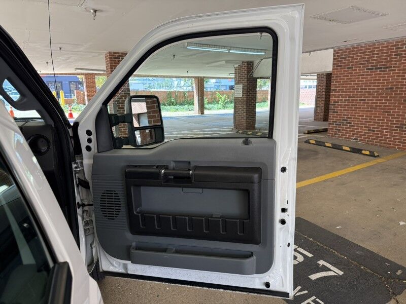 2012 Ford F-350 Super Duty XL Crew Cab 4WD SRW Arlington VA