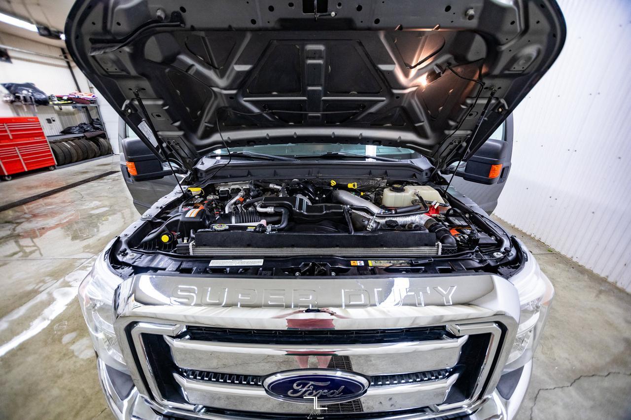 2012 Ford F-450 4x4 Crew Cab XLT Dually Diesel BCam Red Deer AB