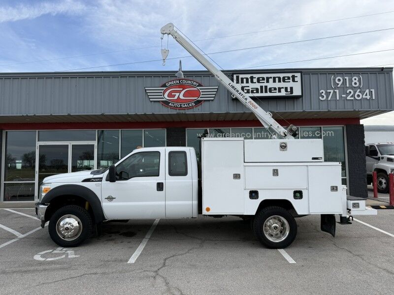 2012 Ford F-450 4x4 Utility w/ Liberator 5000 Crane