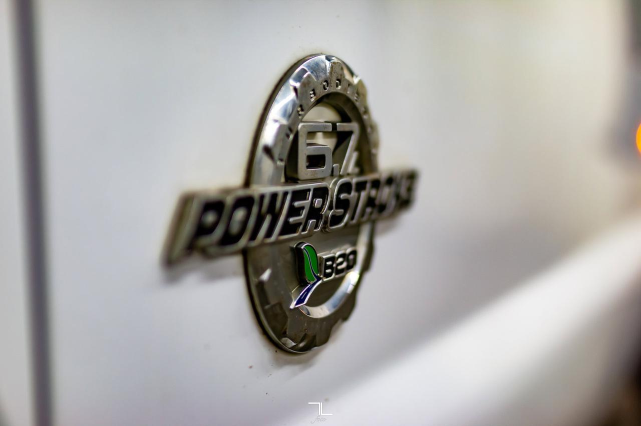 2012 Ford F-550 4x4 Crew Cab XL Deck Diesel Red Deer AB