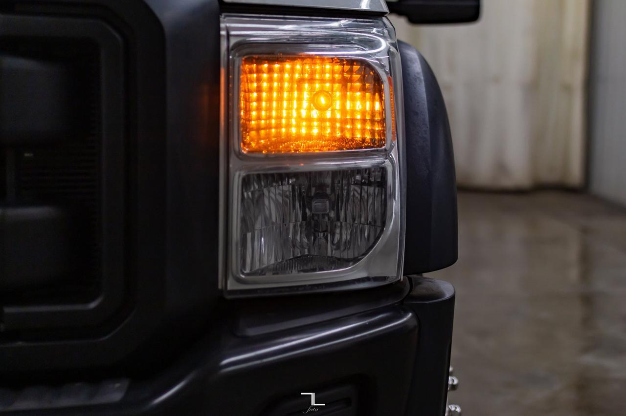 2012 Ford F-550 4x4 Crew Cab XL Deck Diesel Red Deer AB