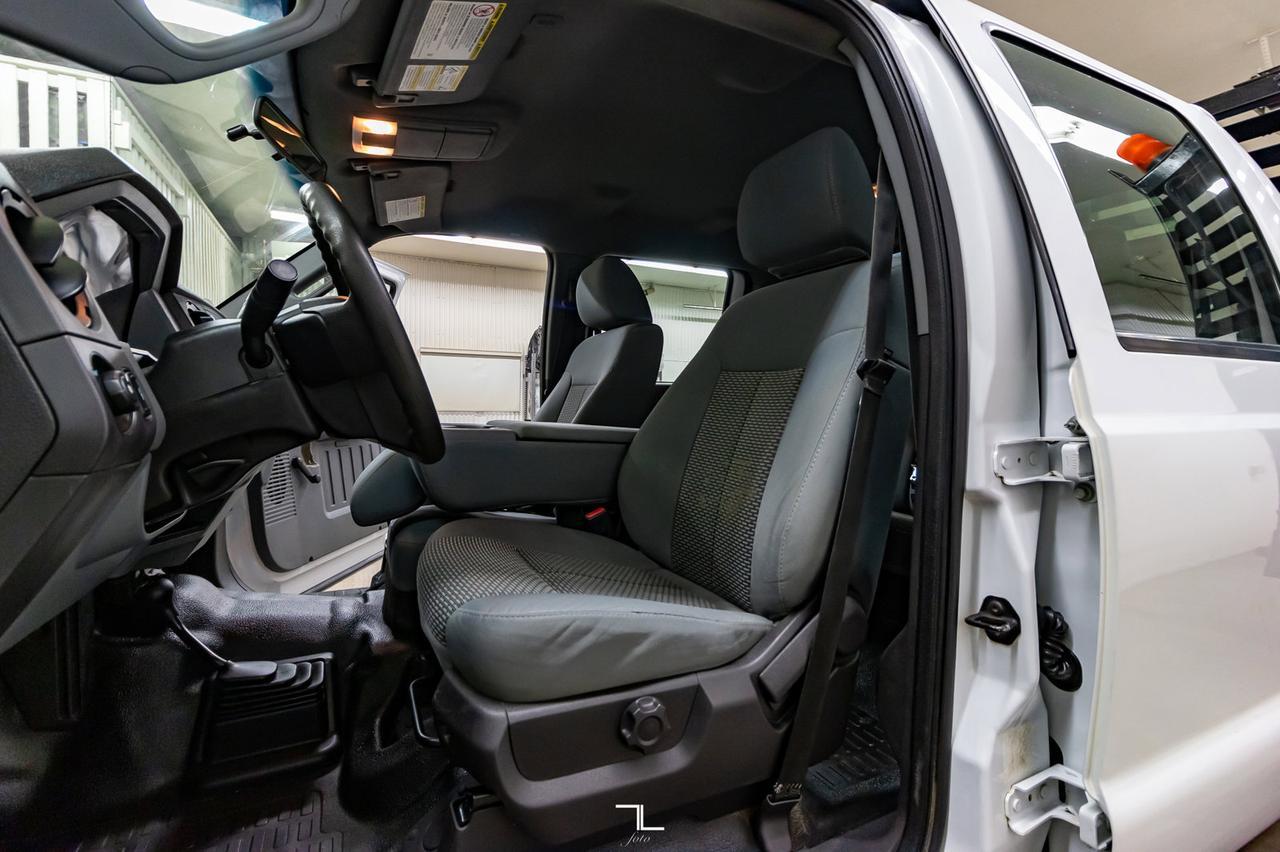 2012 Ford F-550 4x4 Crew Cab XL Deck Diesel Red Deer AB