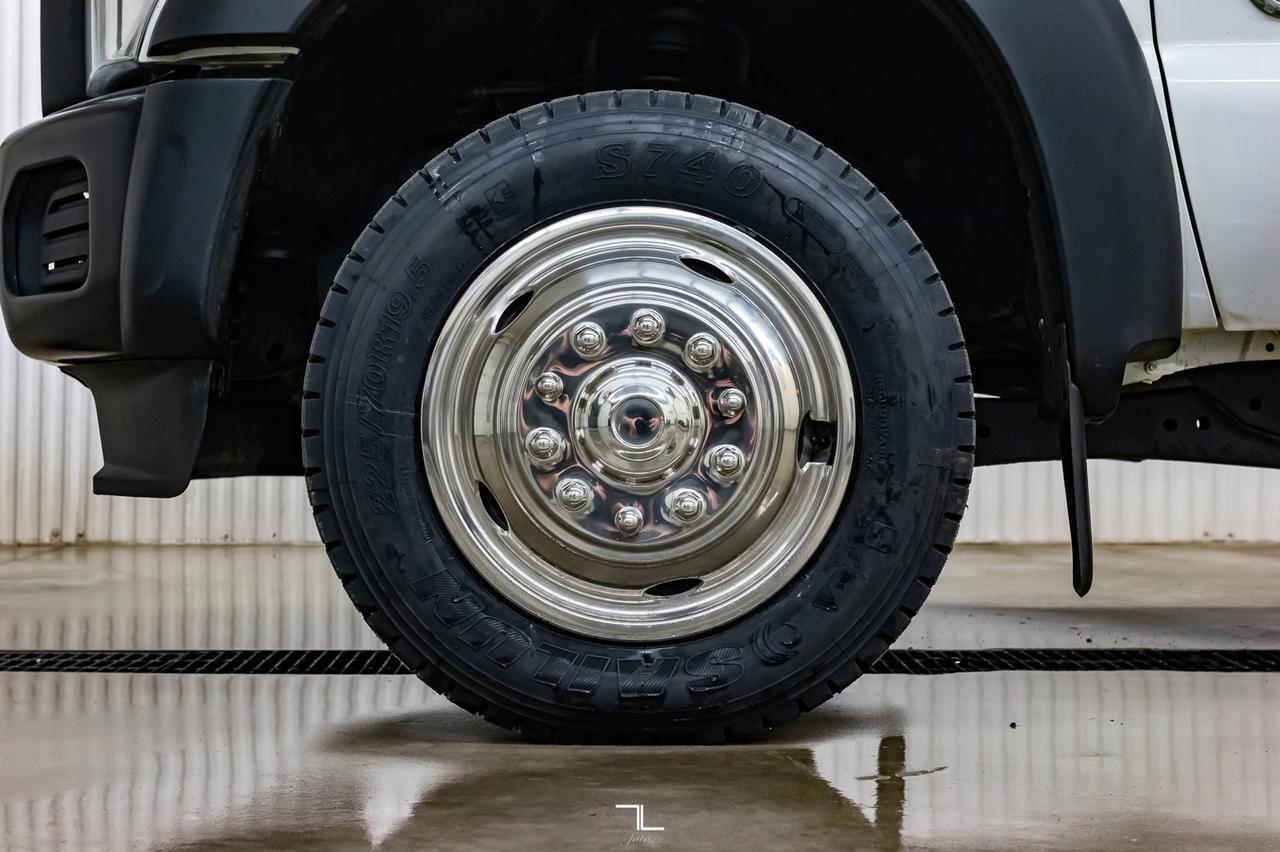 2012 Ford F-550 4x4 Crew Cab XL Deck Diesel Red Deer AB