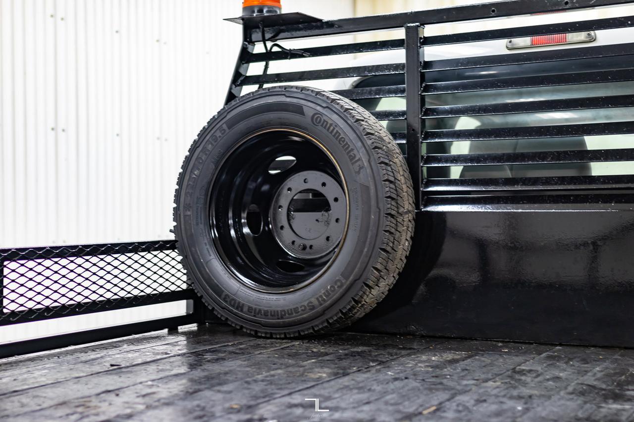 2012 Ford F-550 4x4 Crew Cab XL Deck Diesel Red Deer AB