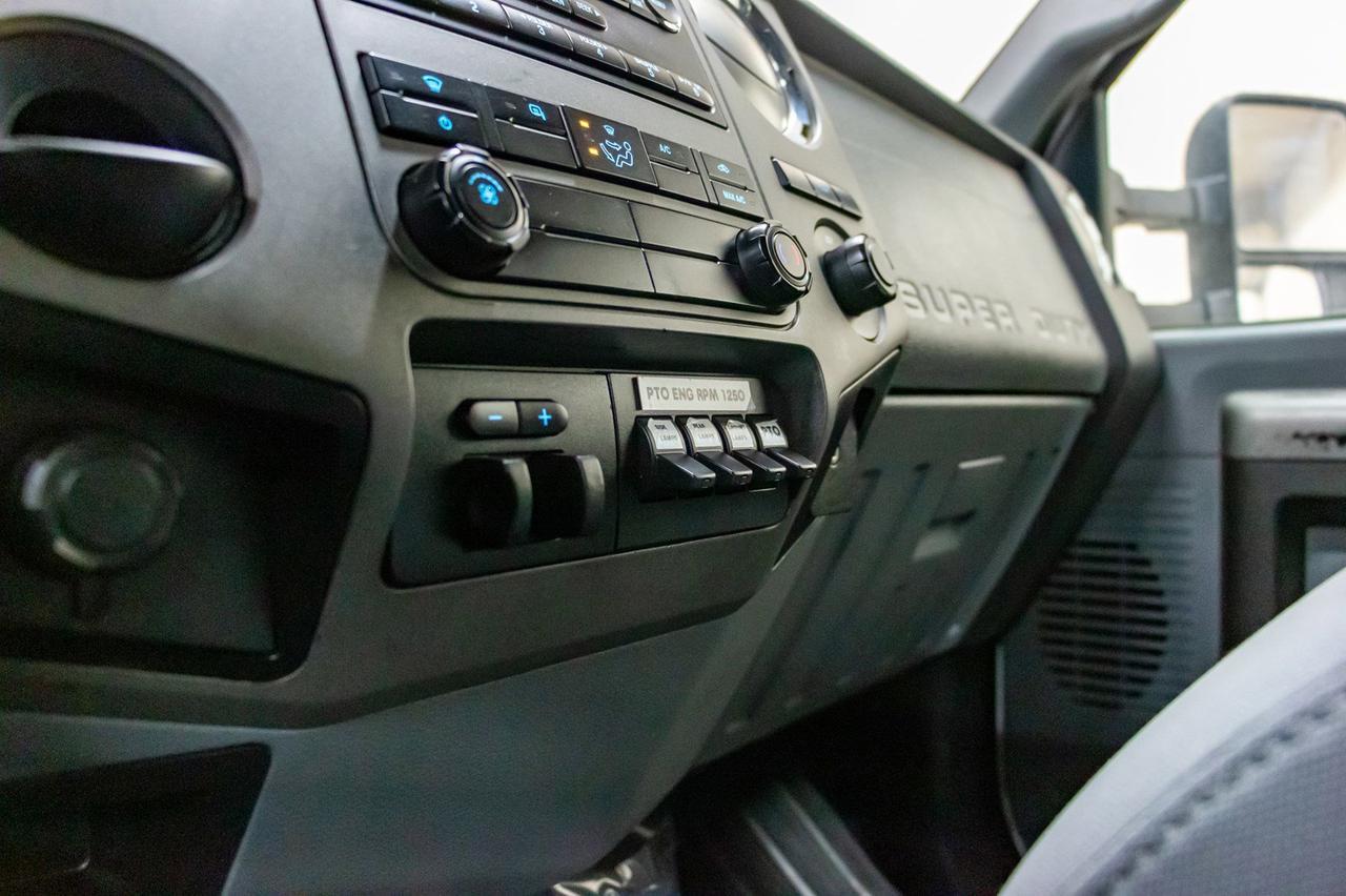 2012 Ford F-550 4x4 Crew Cab XLT Diesel Picker Red Deer AB