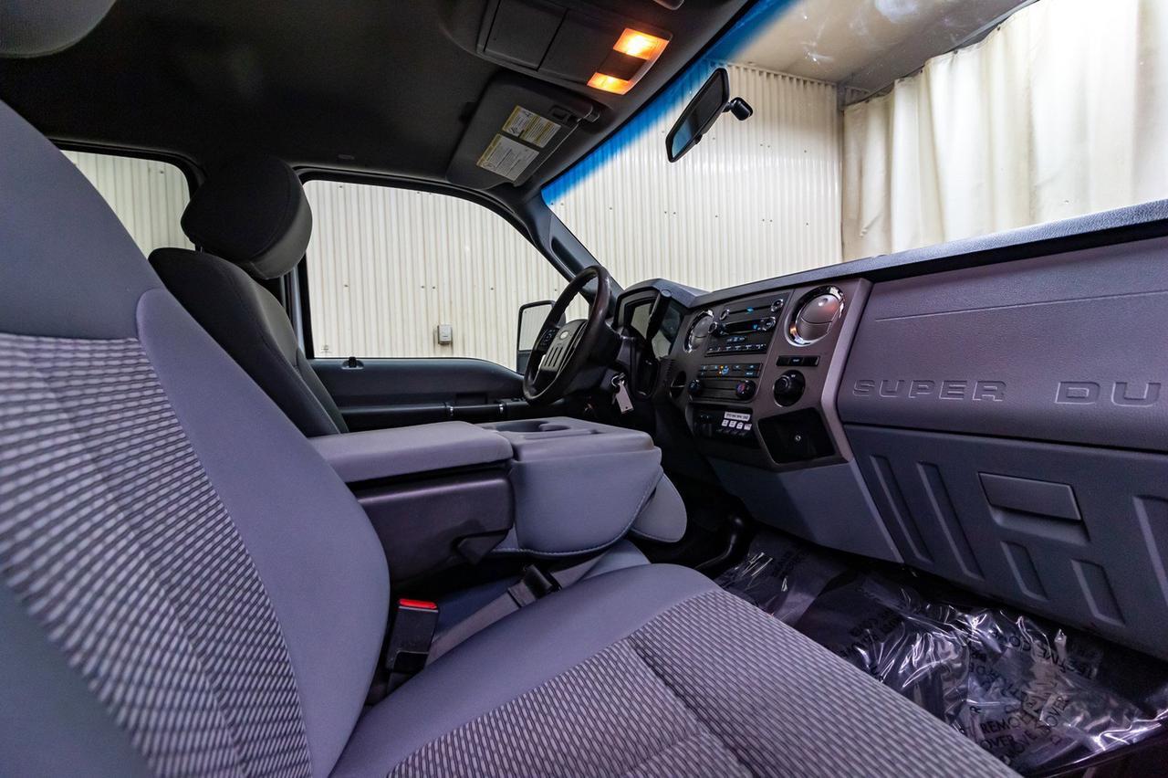 2012 Ford F-550 4x4 Crew Cab XLT Diesel Picker Red Deer AB