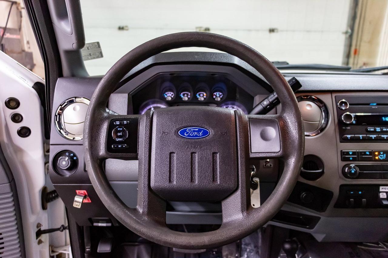 2012 Ford F-550 4x4 Crew Cab XLT Diesel Picker Red Deer AB