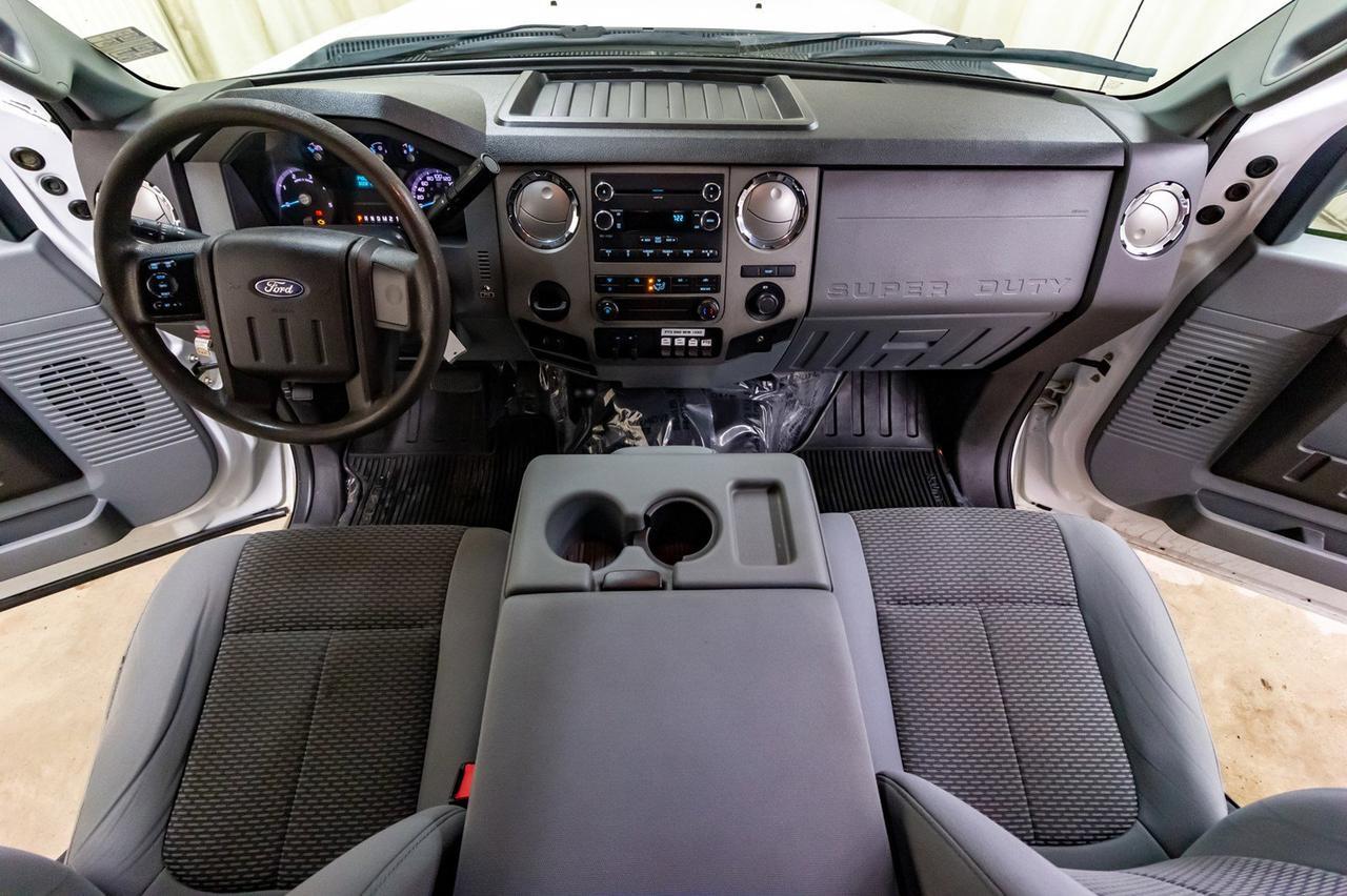 2012 Ford F-550 4x4 Crew Cab XLT Diesel Picker Red Deer AB