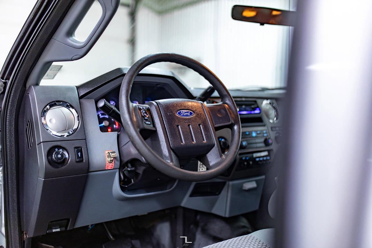 2012 Ford F-550 4x4 Crew Cab XLT Picker Deck Diesel Red Deer AB