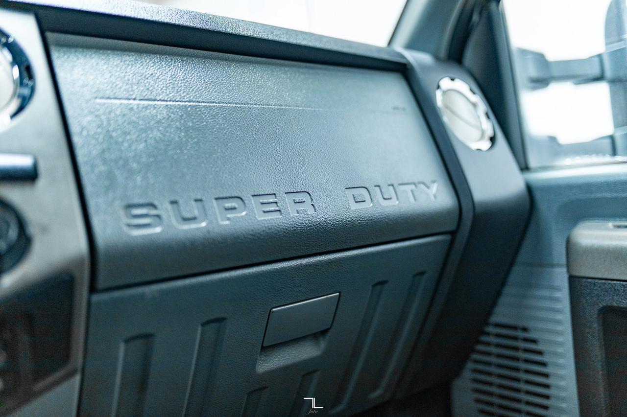 2012 Ford F-550 4x4 Crew Cab XLT Picker Deck Diesel Red Deer AB