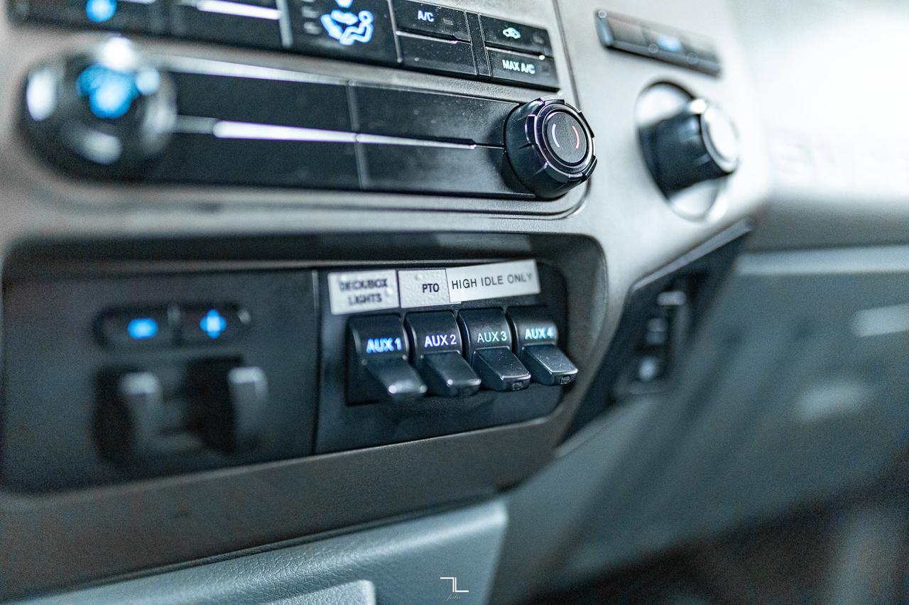 2012 Ford F-550 4x4 Crew Cab XLT Picker Deck Diesel Red Deer AB