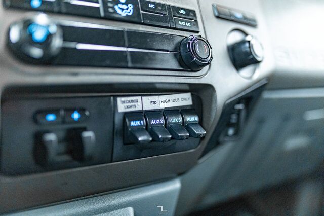 2012 Ford F-550 4x4 Crew Cab XLT Picker Deck Diesel Red Deer AB